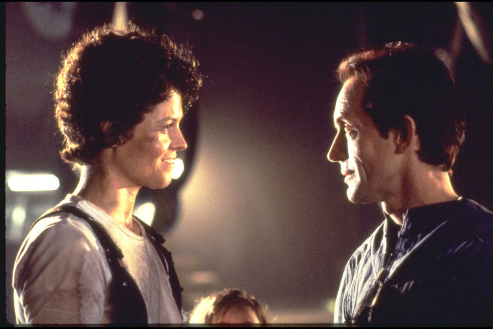 Aliens 77 cameron