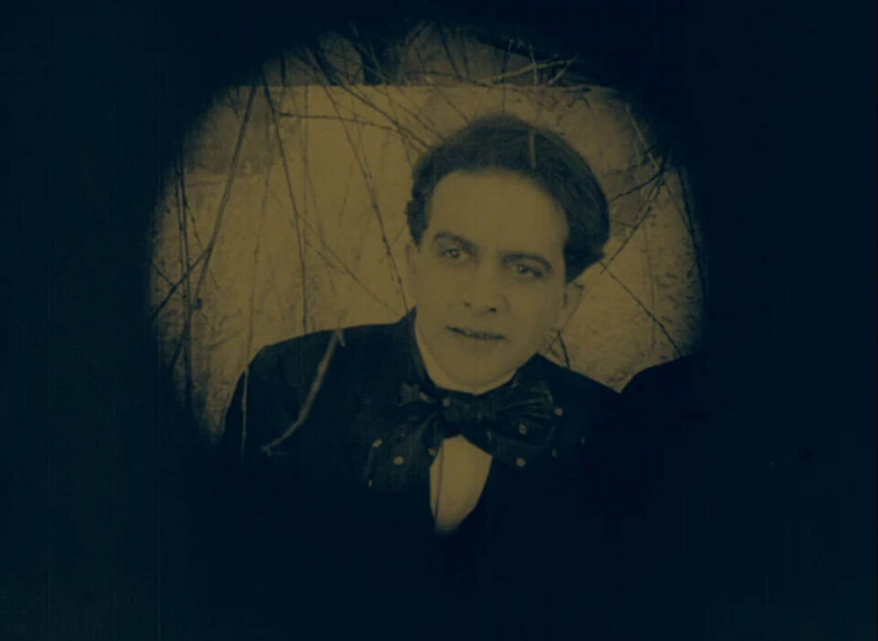 Cabinet des dr caligari das 90 restauration still source friedrich wilhelm murnau stiftung wiene