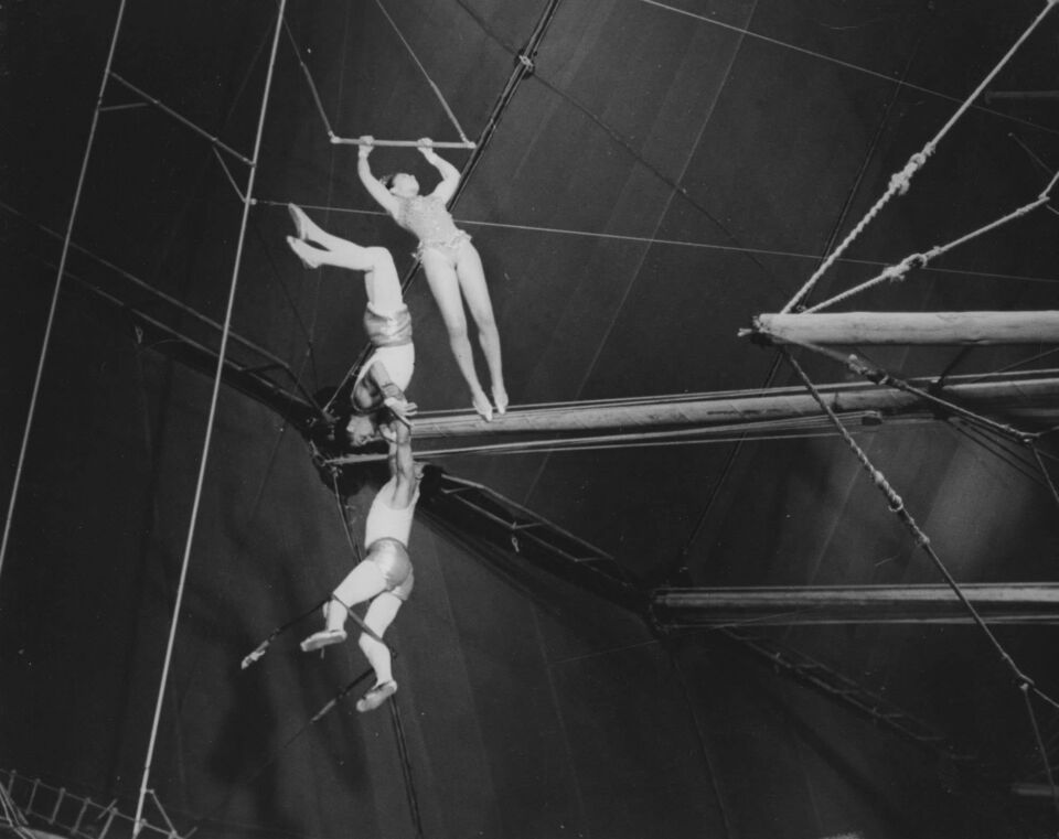 Circus world 6 hathaway