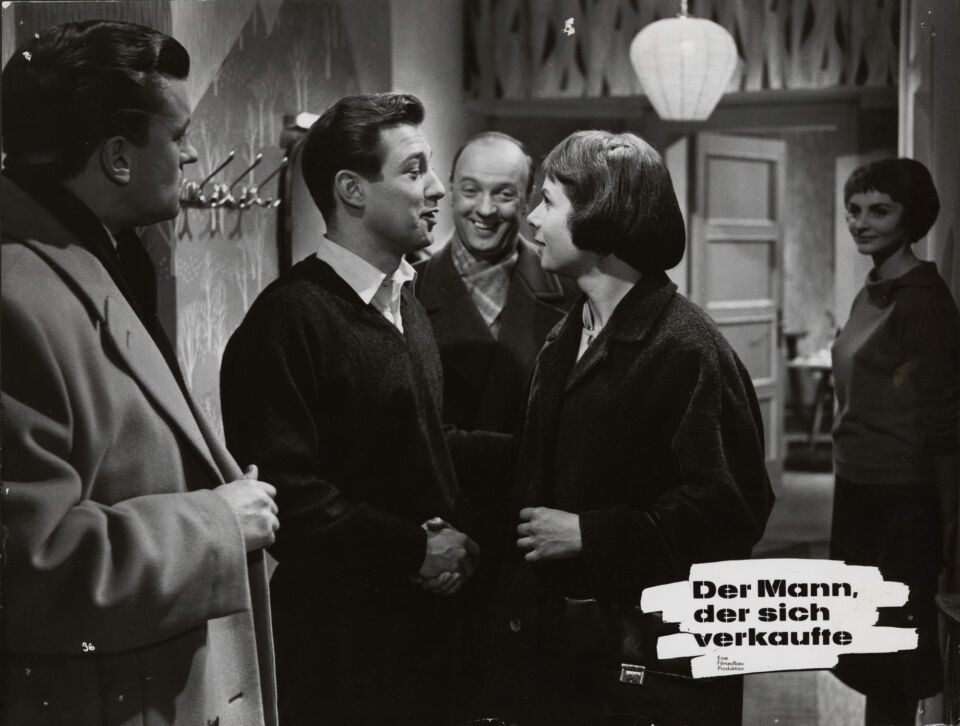 MANN DER SICH VERKAUFTE DER 44 von Baky copy