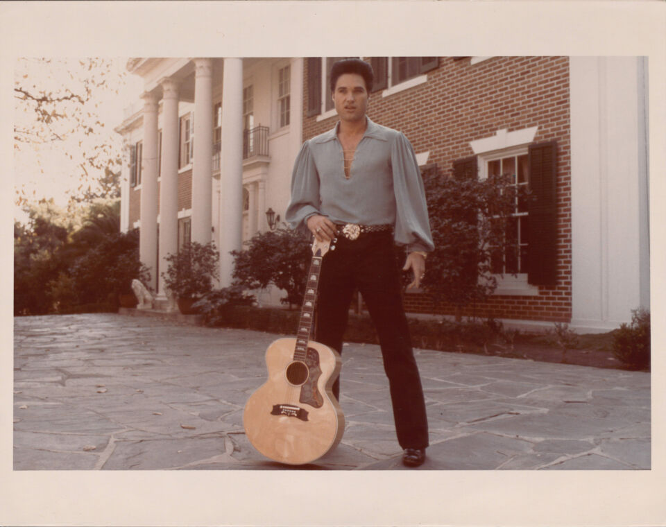 ELVIS THE MOVIE 28 Carpenter copy
