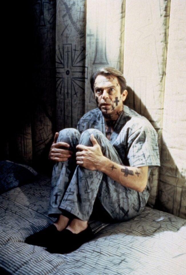 In the mouth of madness 9 Carpenter
