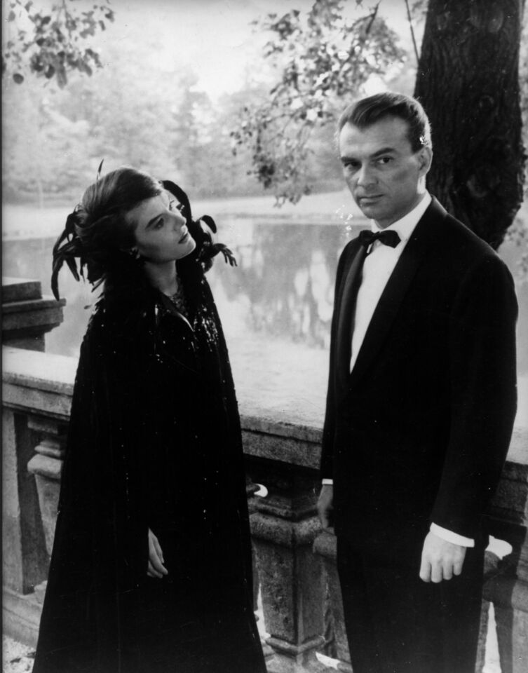 Annee derniere a marienbad l 12 resnais