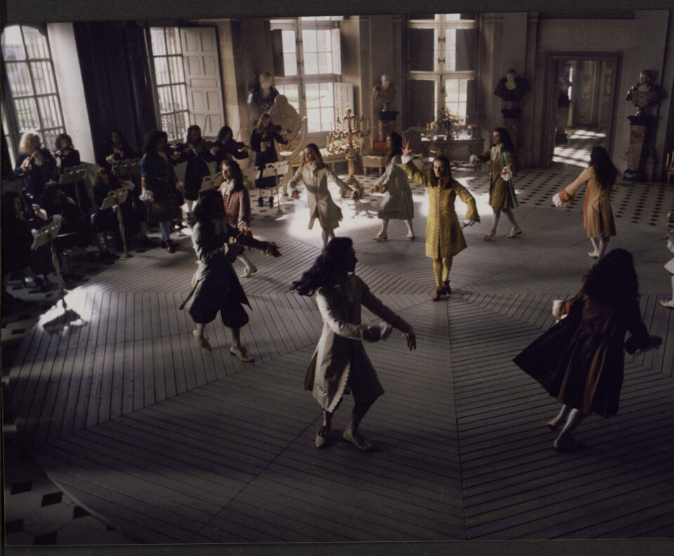 Roi danse le 4 corbiau