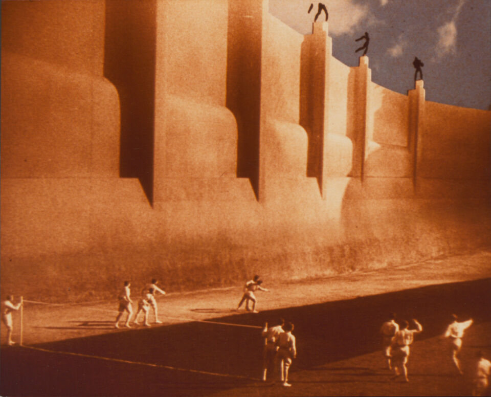 METROPOLIS 44 Lang copy
