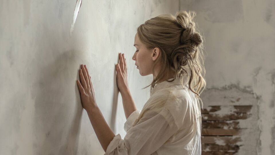 Mother darren aronofsky 01
