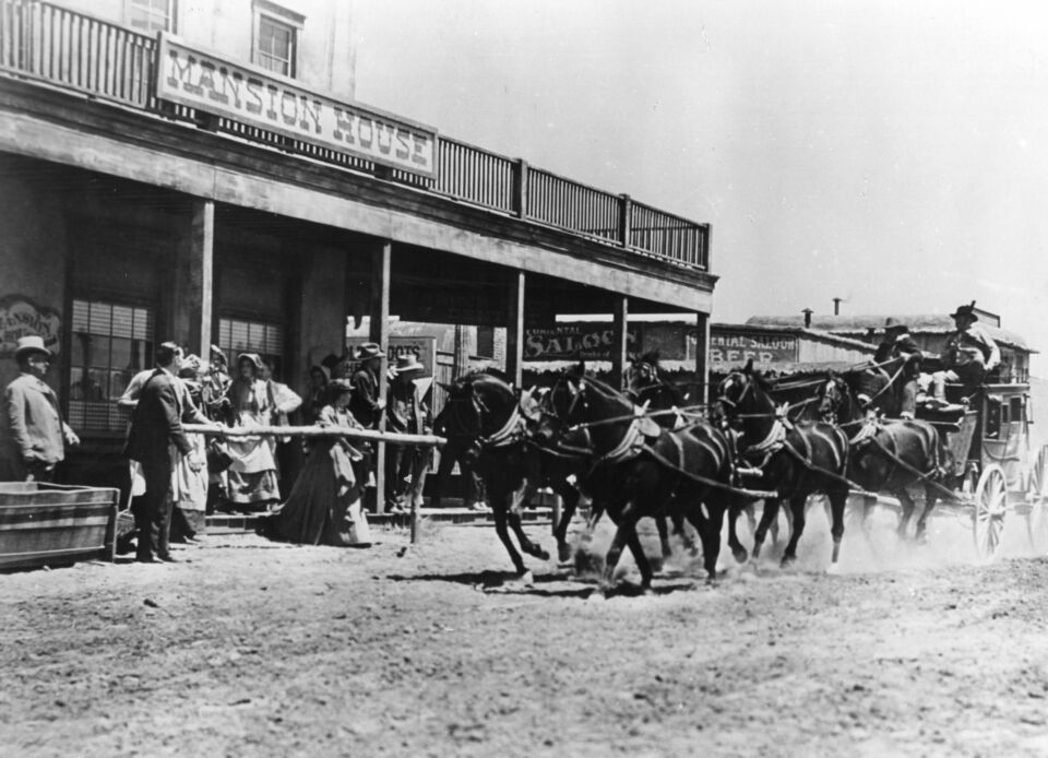Stagecoach 4 Ford
