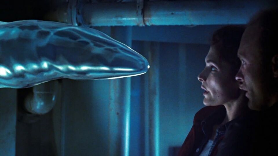 The abyss still3