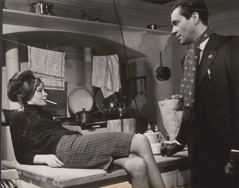 The servant 6