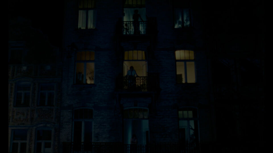 Toute Une Nuit Prores HQ 25 FPS HD 01 02 36 12 Still014