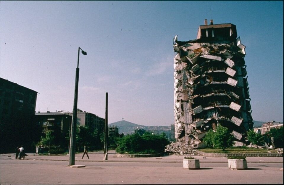Welcome to sarajevo 12 dias winterbottom